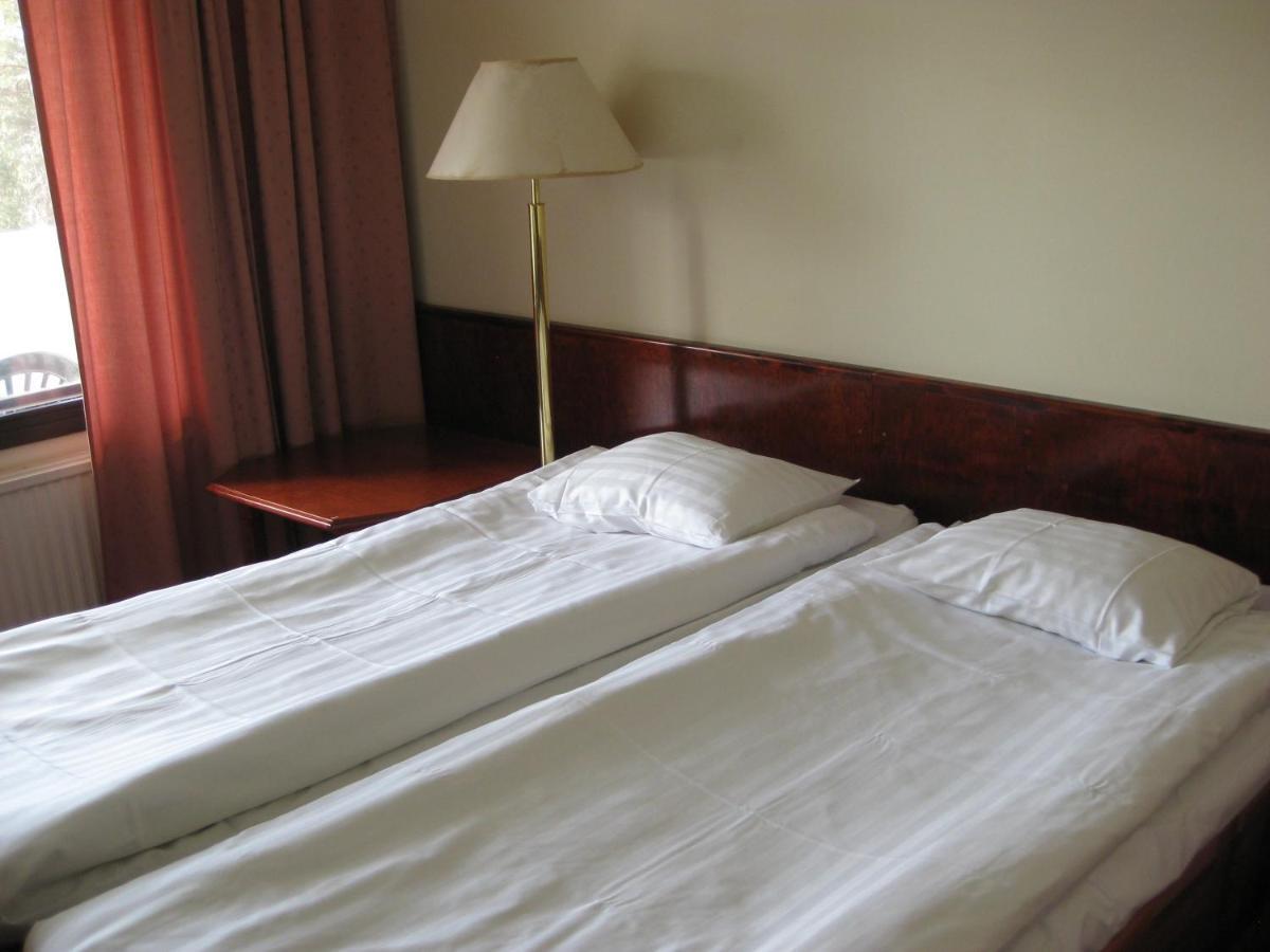 Hotel & Hostel Tallukka Asikkala  Екстер'єр фото