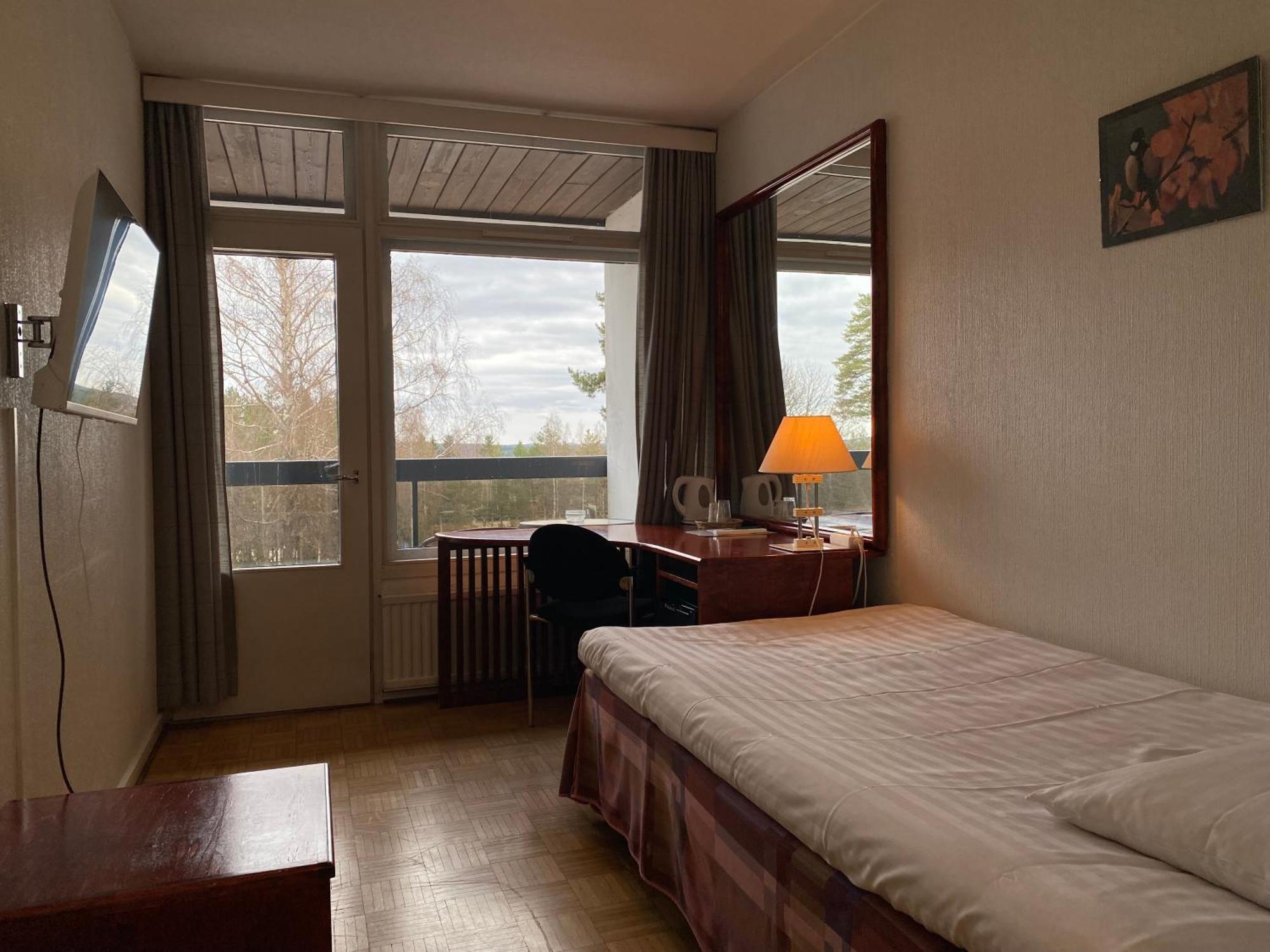 Hotel & Hostel Tallukka Asikkala  Екстер'єр фото