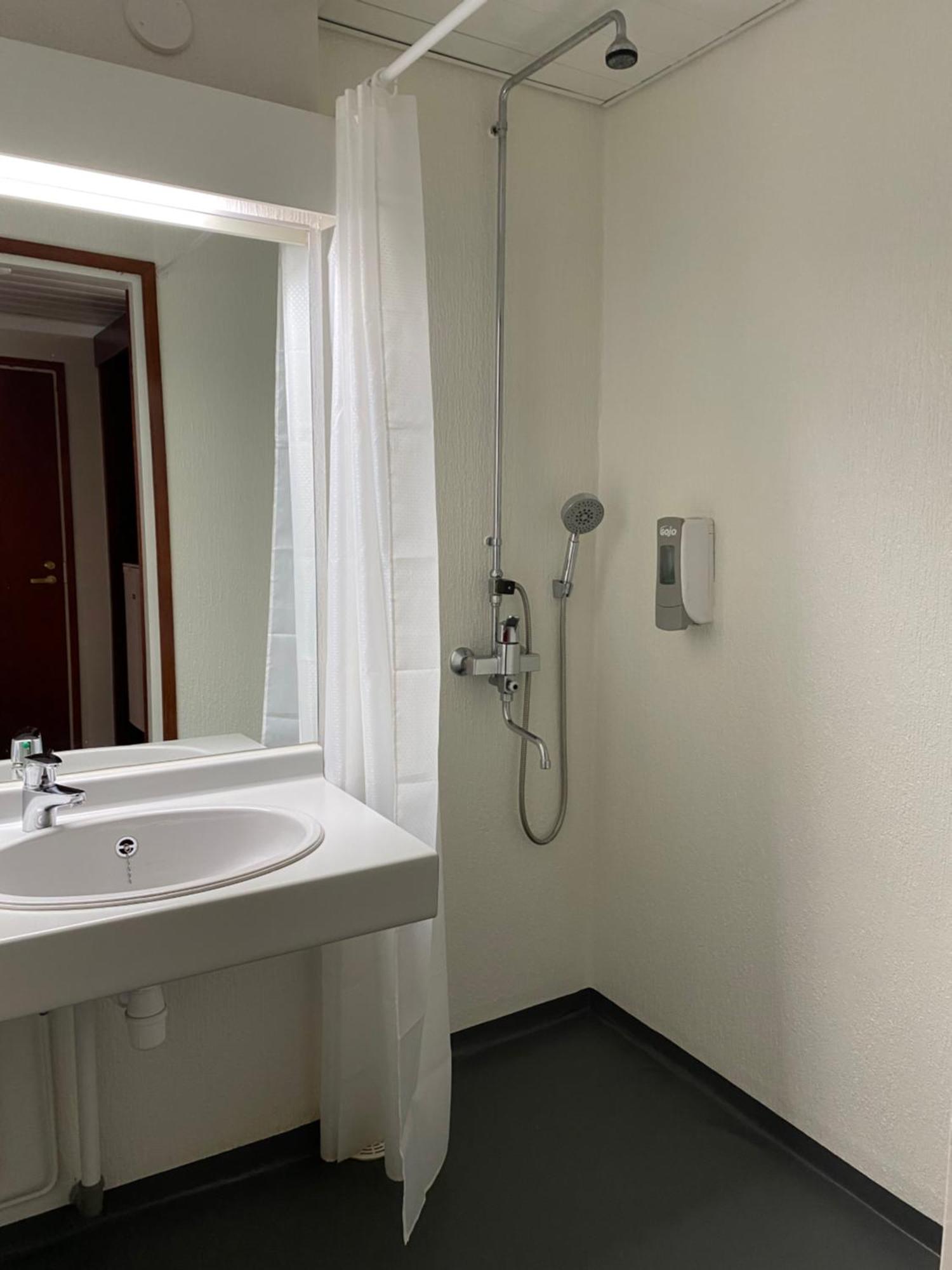 Hotel & Hostel Tallukka Asikkala  Екстер'єр фото